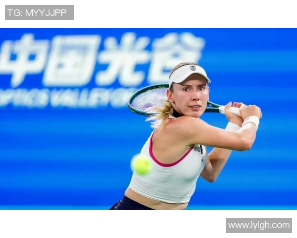 武汉网球队的灵活性揭秘:网球巨献背后的训练与策略探讨 武汉网球队的灵活性揭秘:网球巨献背后的训练与策略探讨