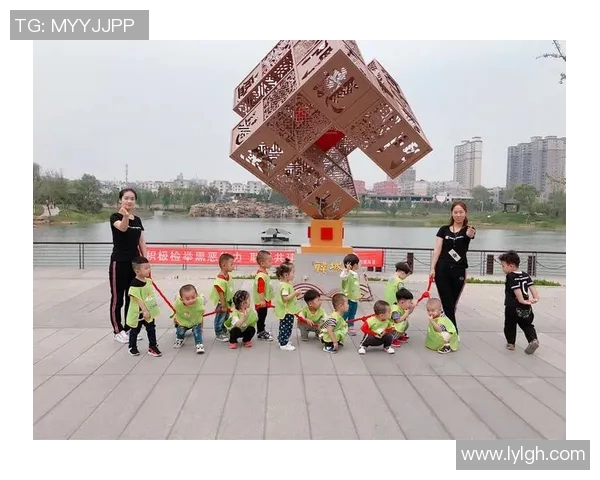 不同足球明星的育儿经：他们如何与孩子们共享快乐时光