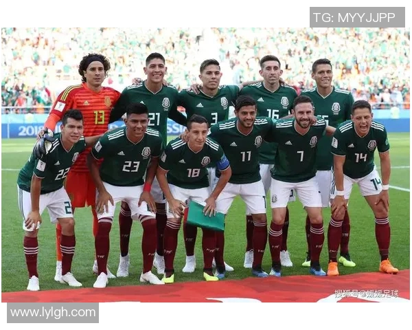 墨西哥早期足球明星的传奇故事与影响力探讨