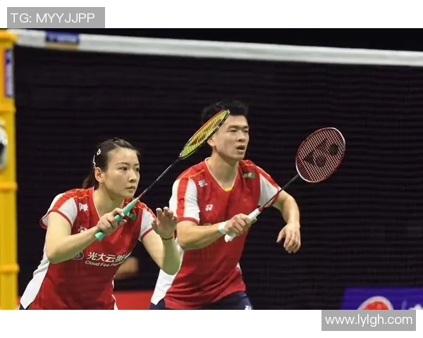 广州羽毛球队与杭州羽毛球队赛后复盘分析比赛经验与战术调整探讨