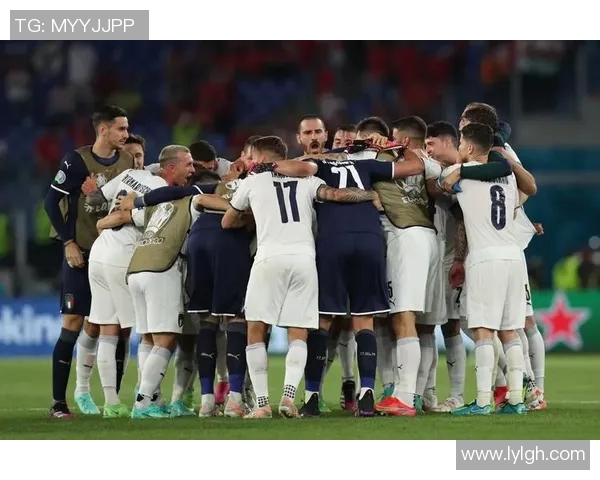 广州足球队在欧锦赛中的灵活战术表现与未来发展潜力分析 广州足球队在欧锦赛中的灵活战术表现与未来发展潜力分析